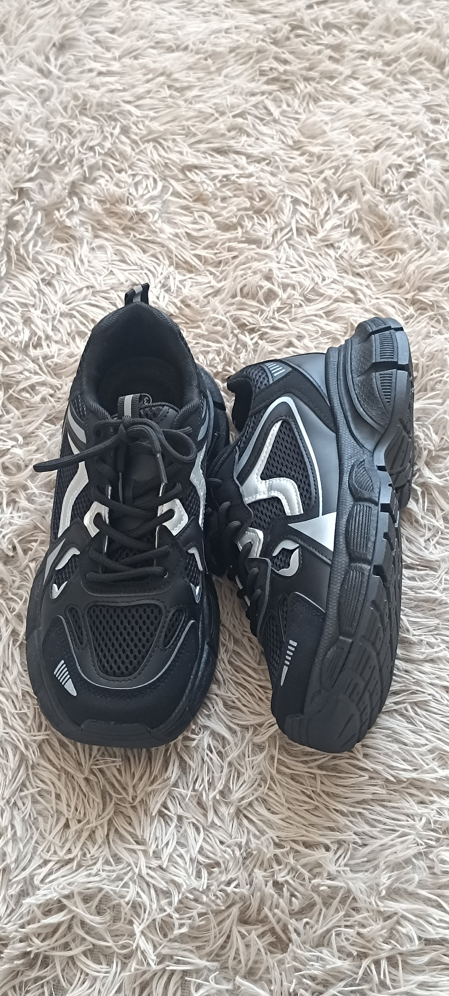 Zapatillas Black Vibes Only