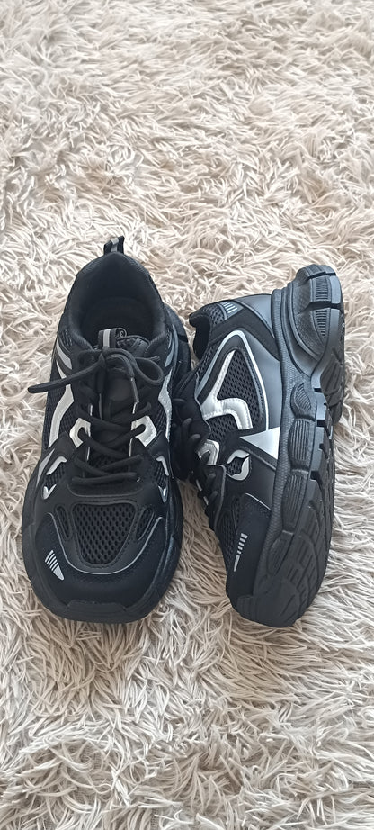 Zapatillas Black Vibes Only