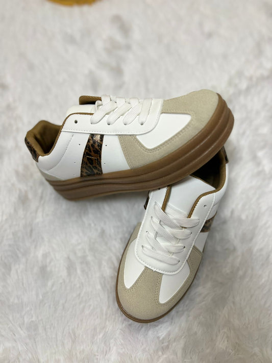 Zapatillas Tendencia WhiteLeopard estilo VL Court Bold