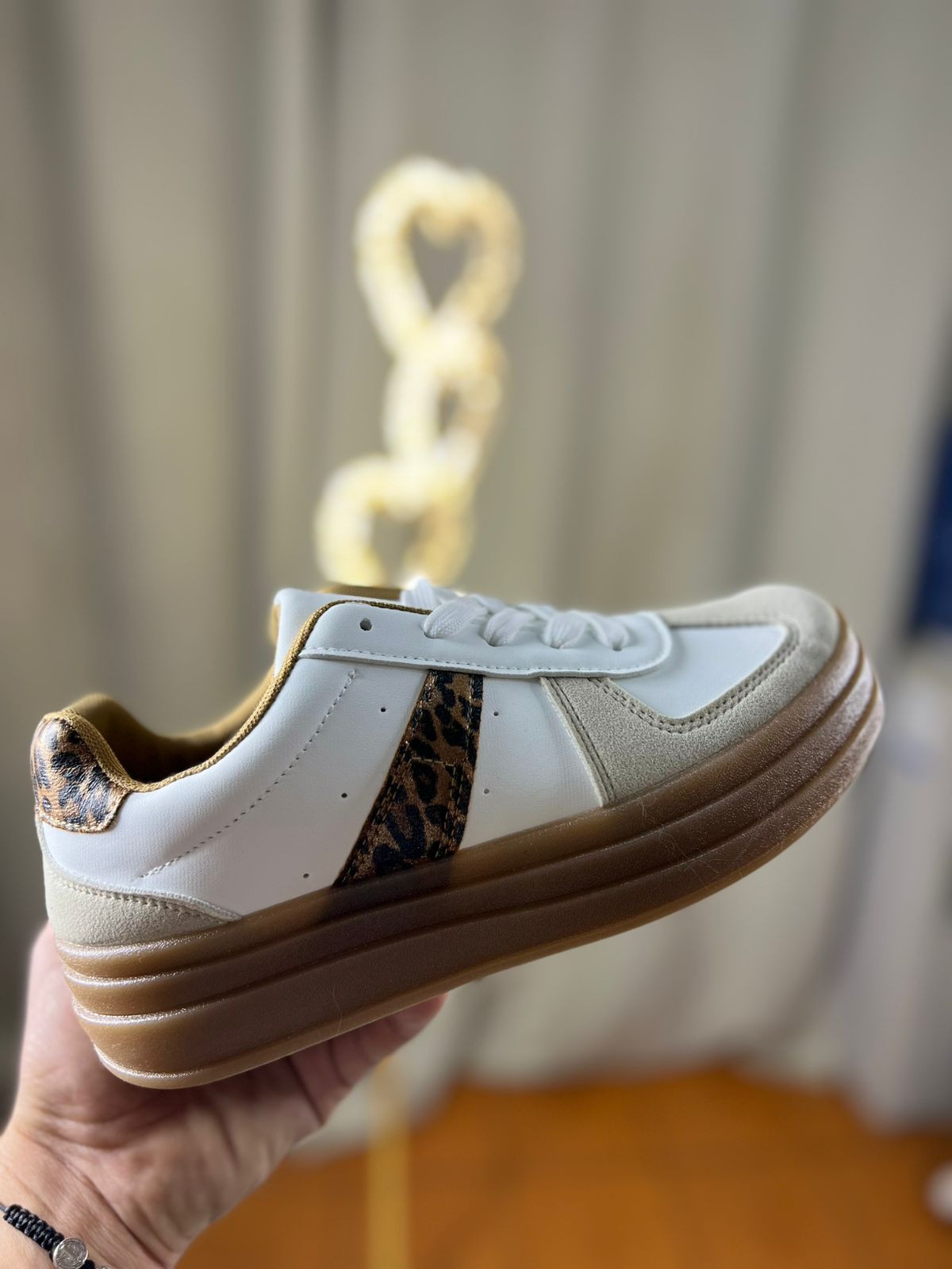 Zapatillas Tendencia WhiteLeopard estilo VL Court Bold