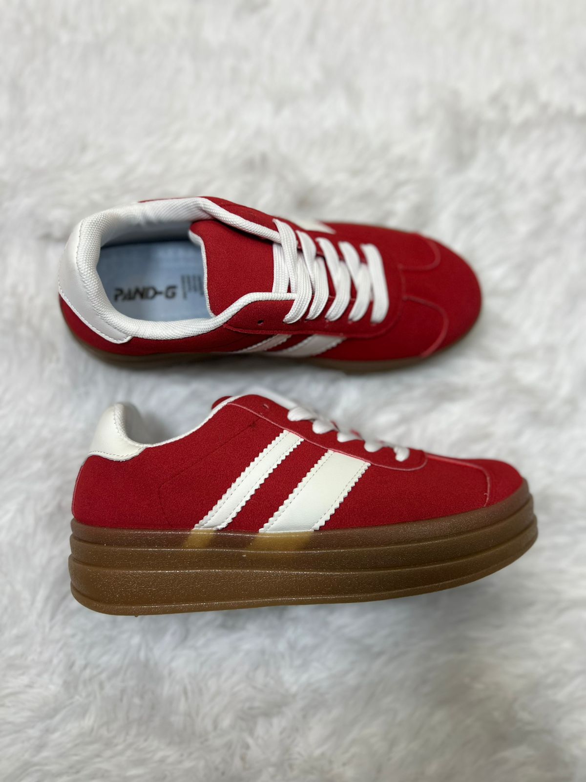 Zapatillas Urbana Roja Estio VL Court Bold