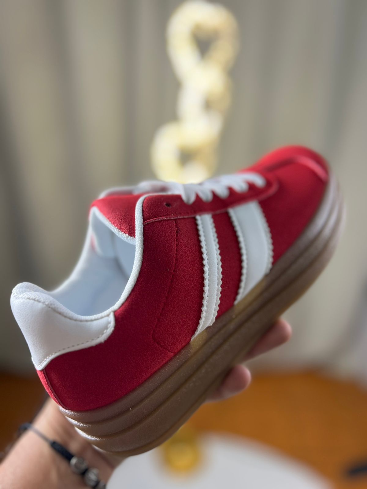 Zapatillas Urbana Roja Estio VL Court Bold
