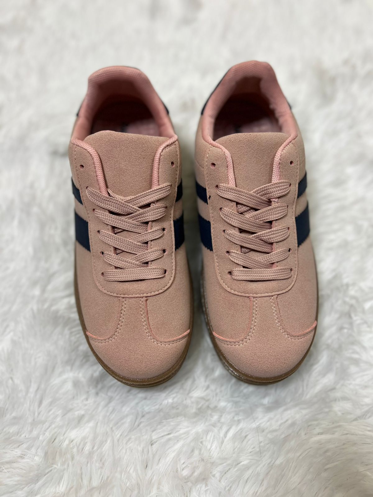 Zapatillas Urbanas Rosa Estilo VL Court Bold