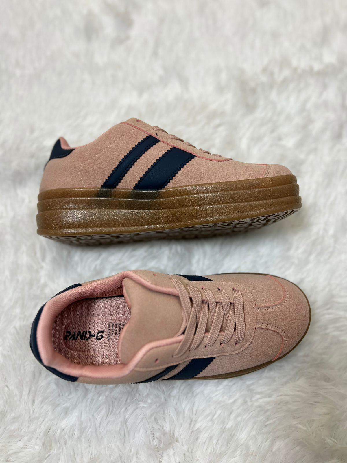Zapatillas Urbanas Rosa Estilo VL Court Bold