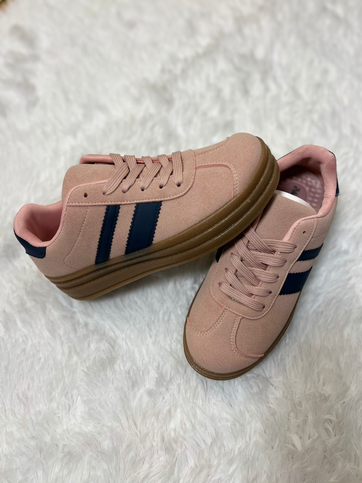 Zapatillas Urbanas Rosa Estilo VL Court Bold