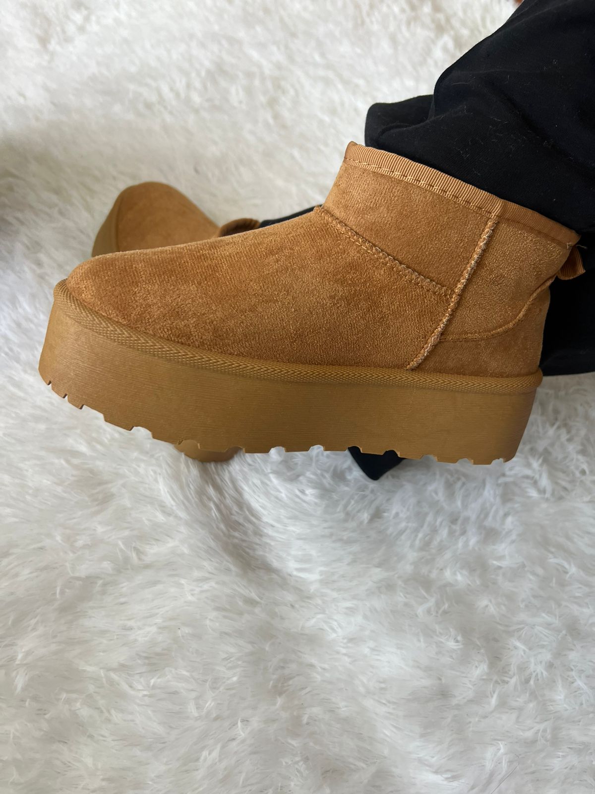 Pantubotas Camel