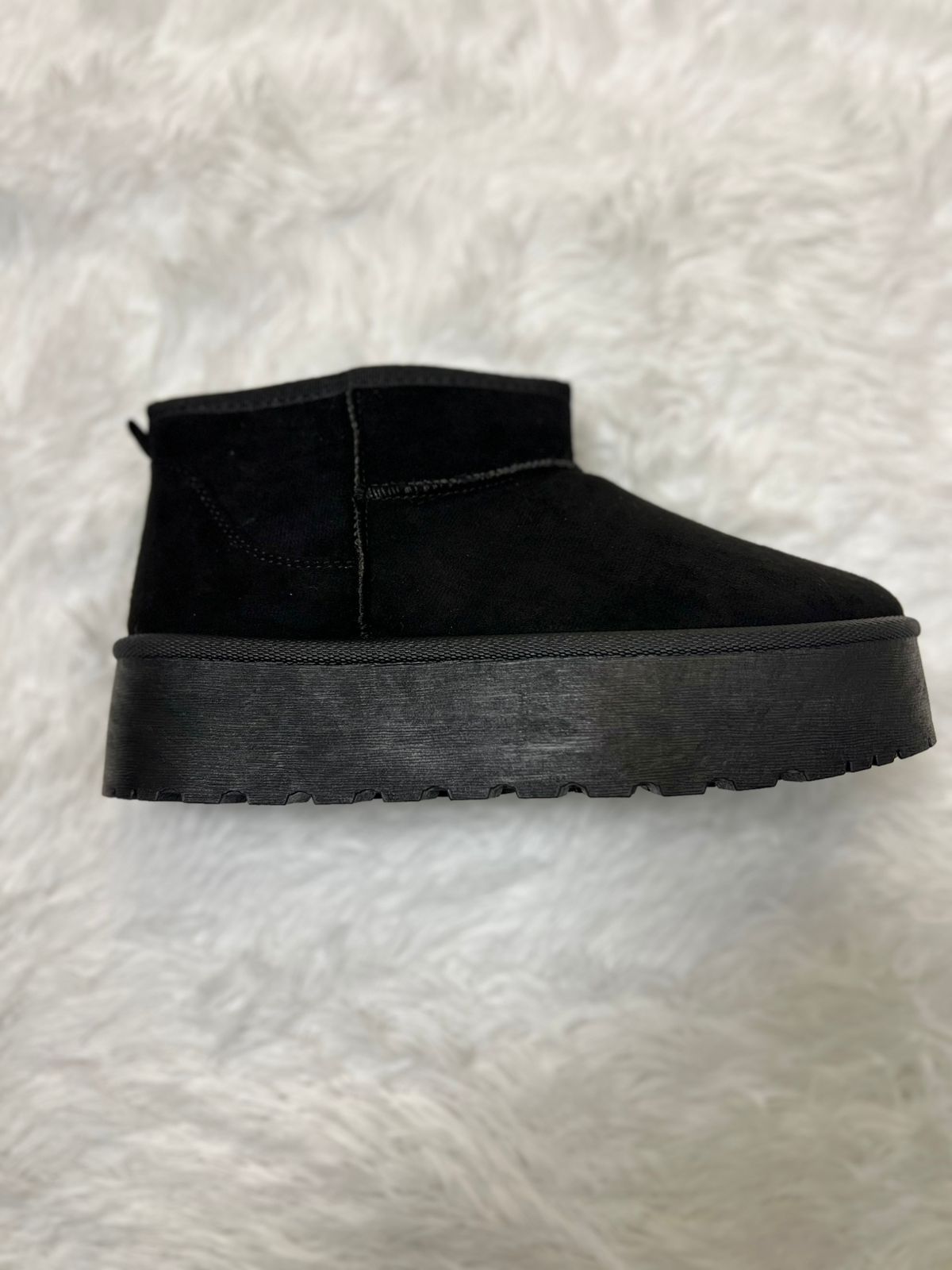 Pantubotas Negras
