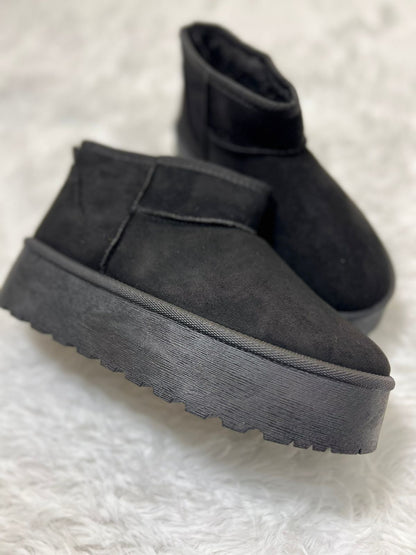 Pantubotas Negras