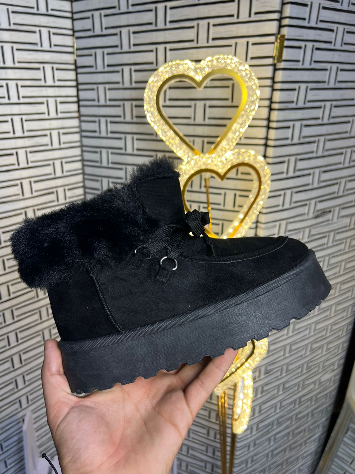 Botin mujer Negro Reno cordon.