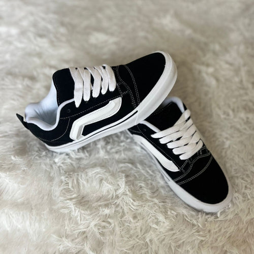 Zapatillas estilo Vans KNU negras con blanco