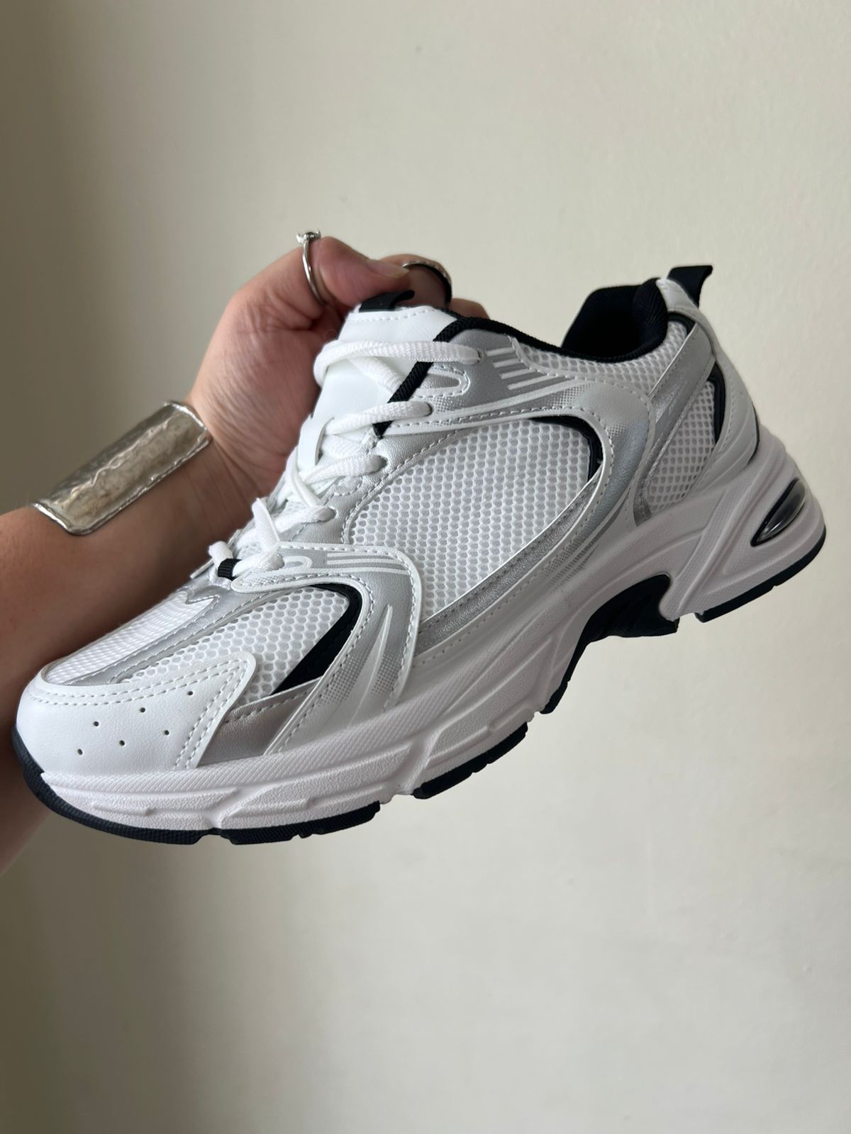 Zapatillas estilo Balance 530