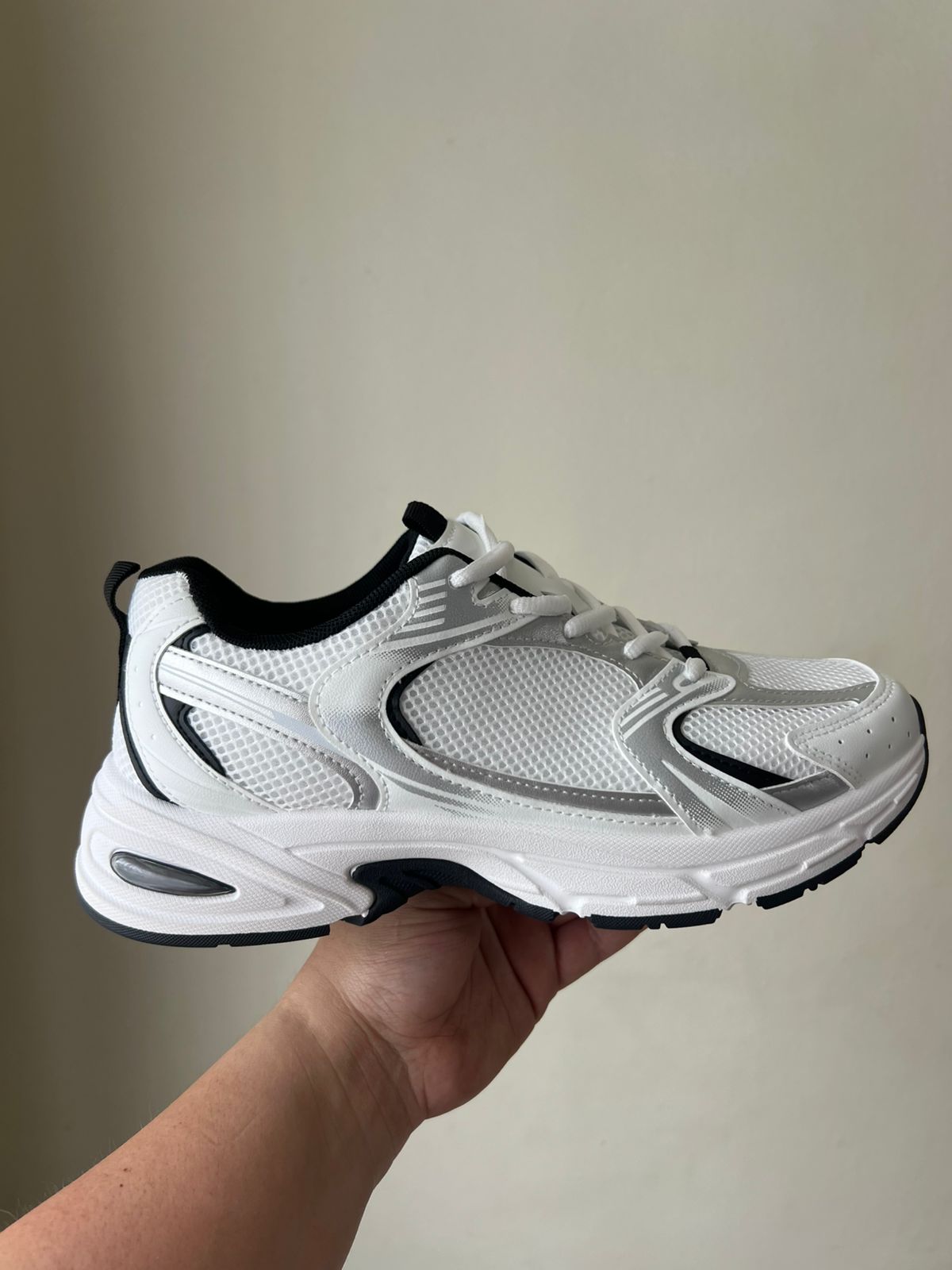 Zapatillas estilo Balance 530
