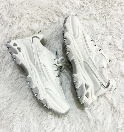 Zapatillas estilo Fila White