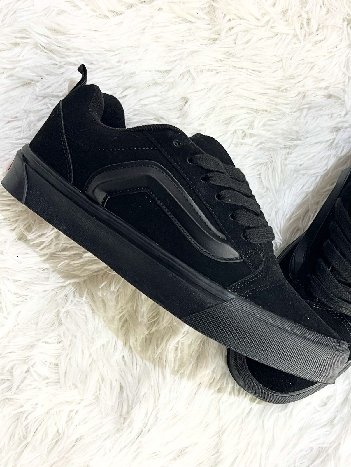 Zapatillas estilo Vans Knu Black