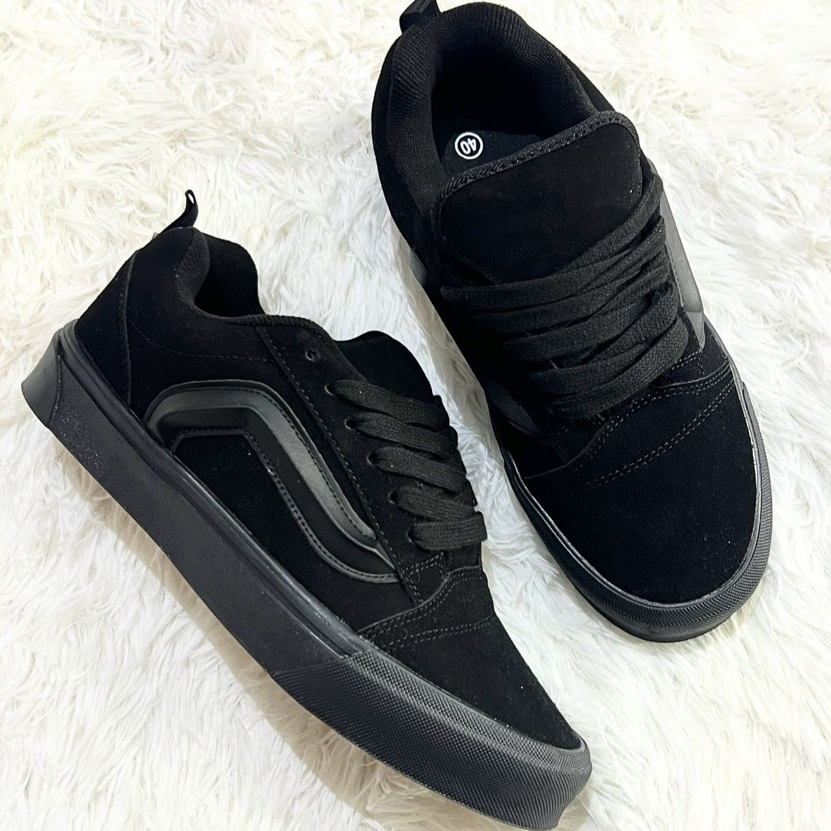 Zapatillas estilo Vans Knu Black