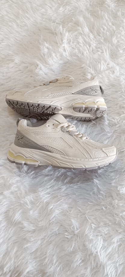 Zapatillas estilo N Balance 2002R Beige