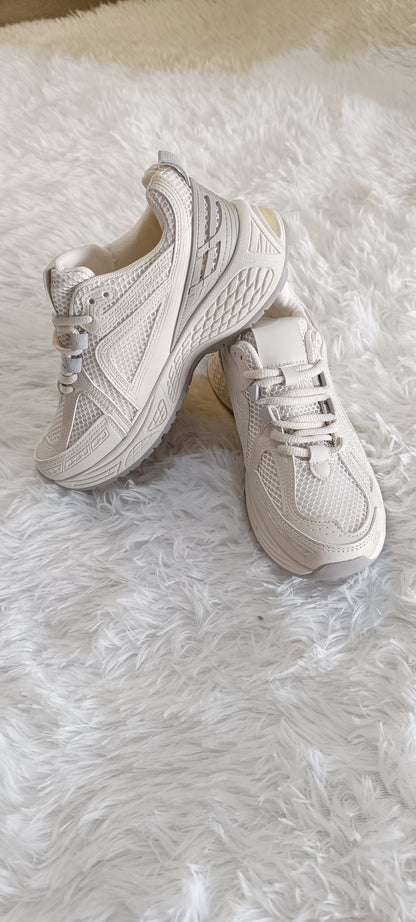 Zapatillas estilo N Balance 2002R Beige