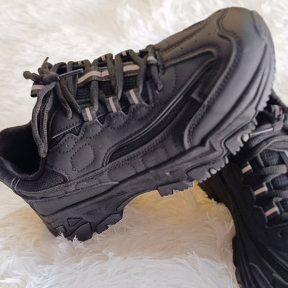 Zapatilla estilo Fila Black