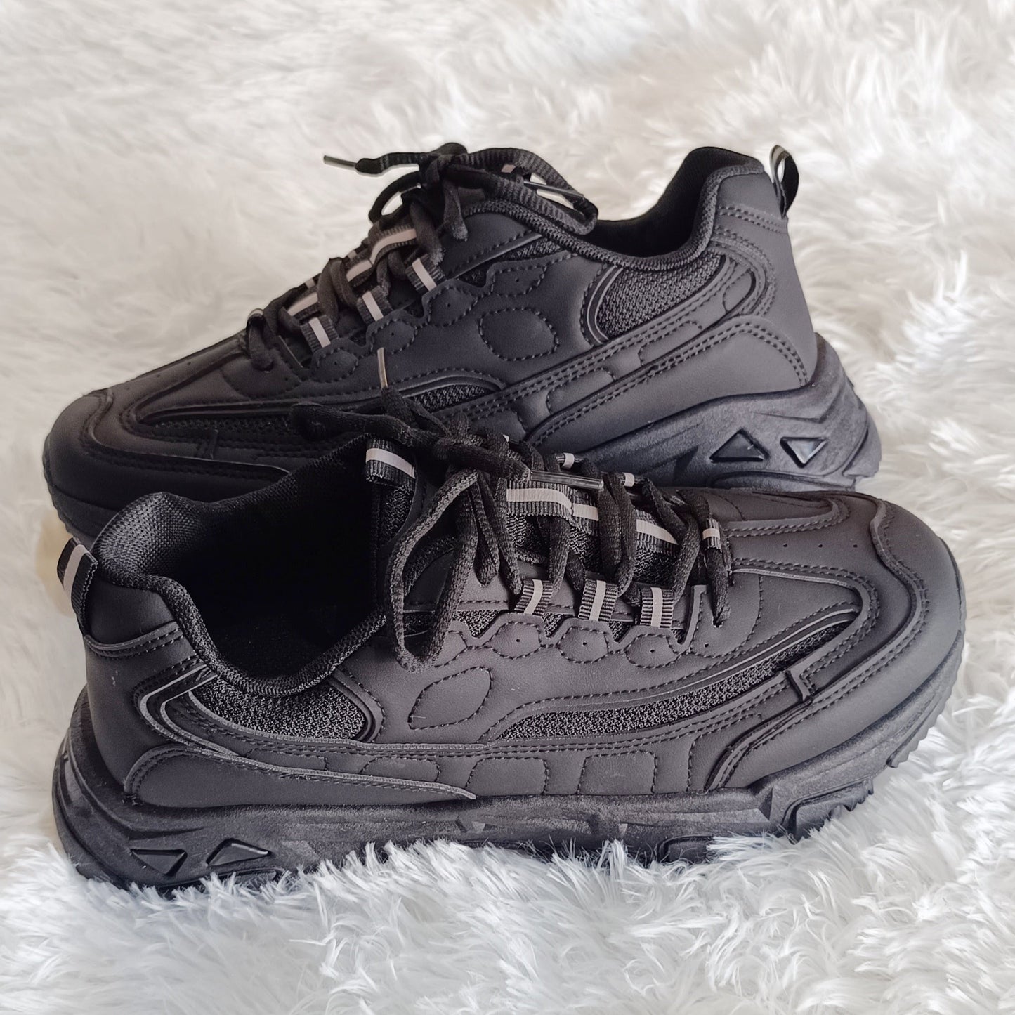 Zapatilla estilo Fila Black