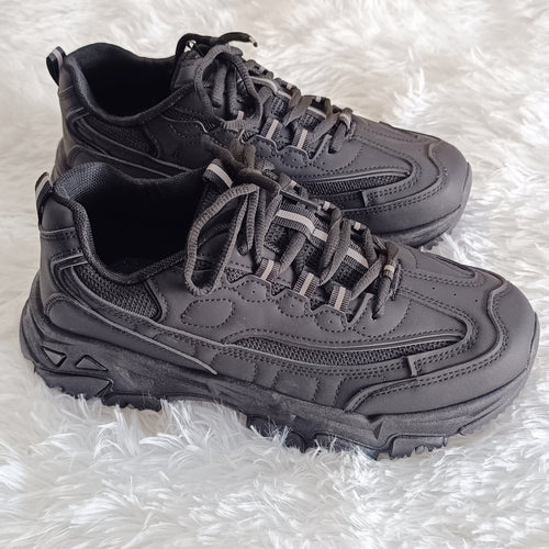 Zapatilla estilo Fila Black