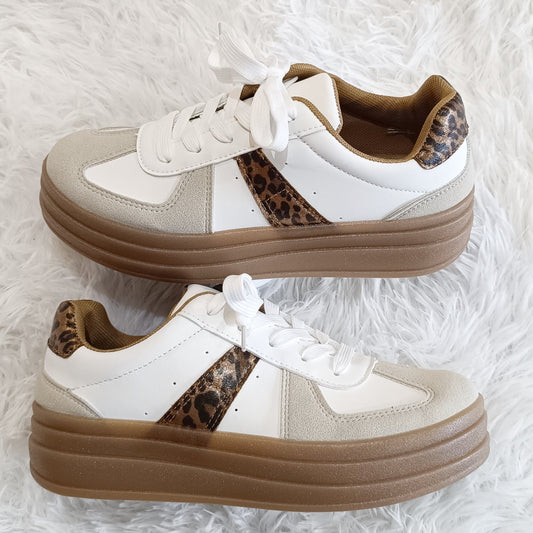 Zapatillas Tendencia WhiteLeopard estilo VL Court Bold