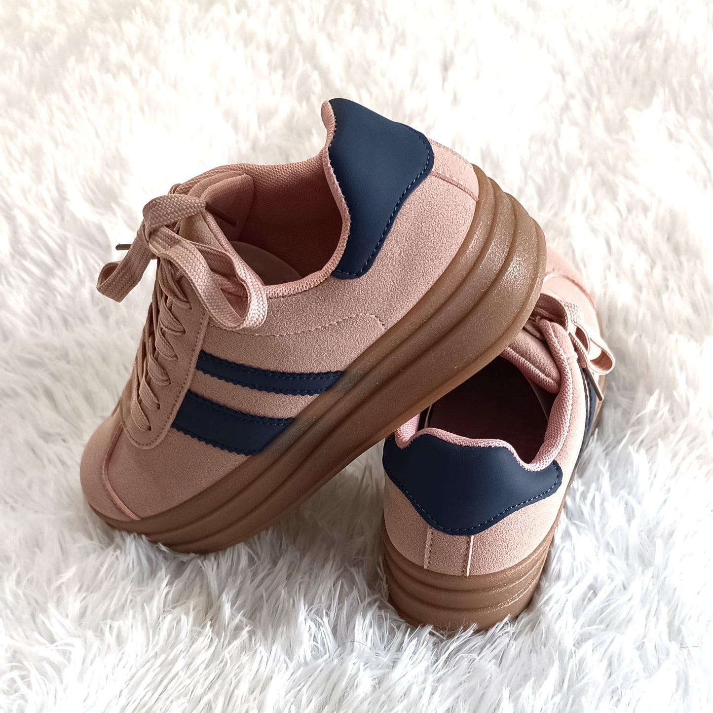 Zapatillas Urbanas Rosa Estilo VL Court Bold