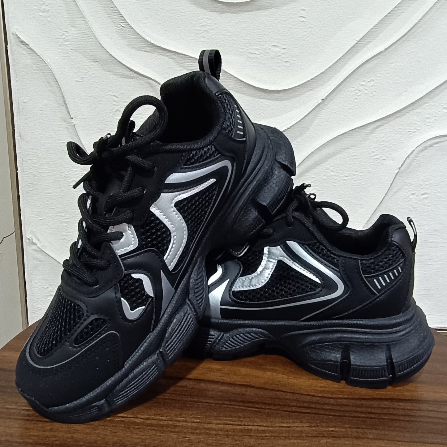 Zapatillas Black Vibes Only