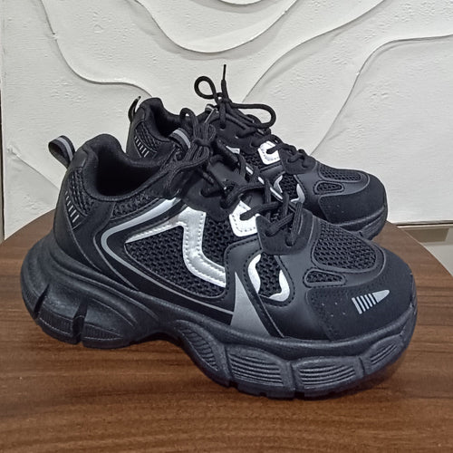 Zapatillas Black Vibes Only