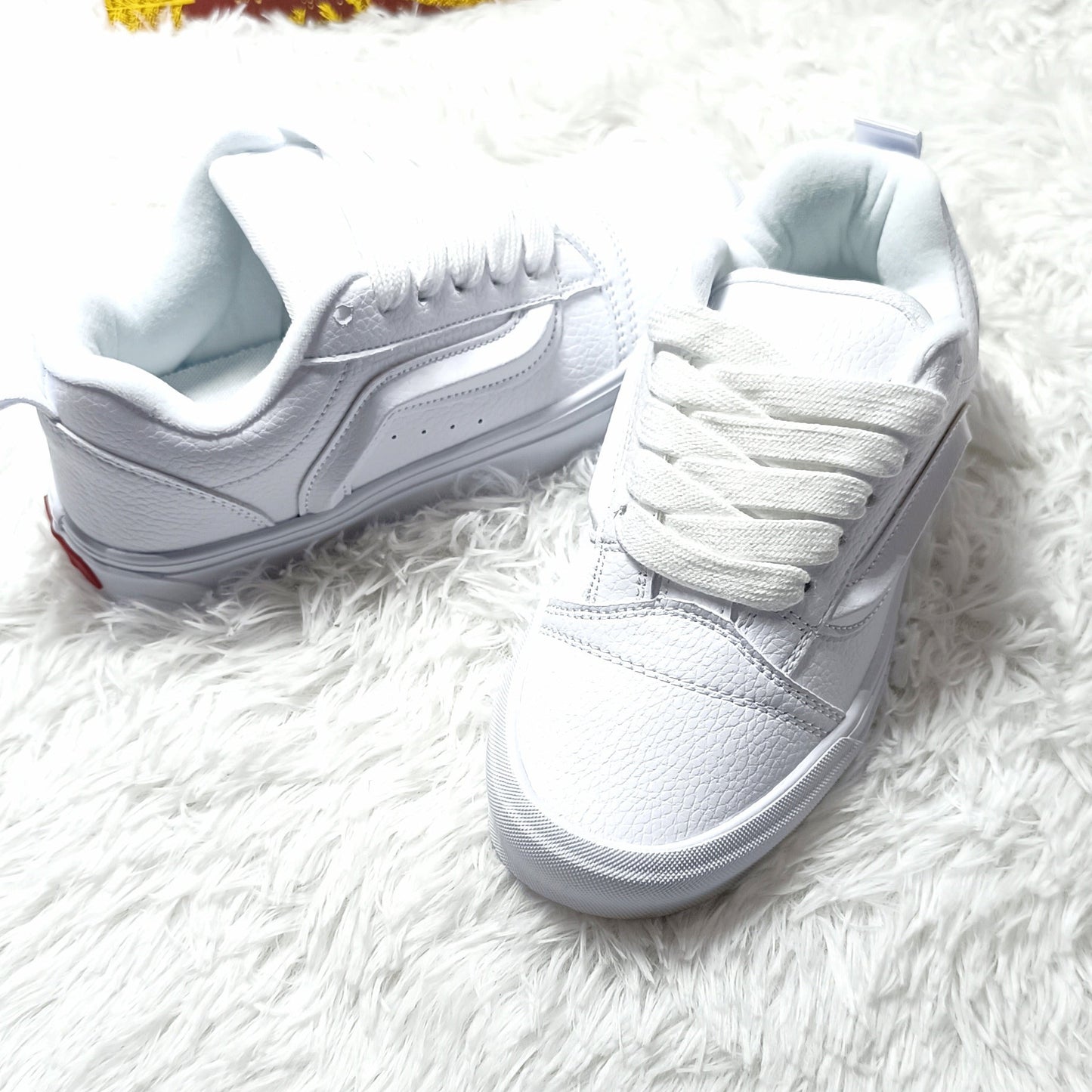 Zapas estilo Vans Knu White