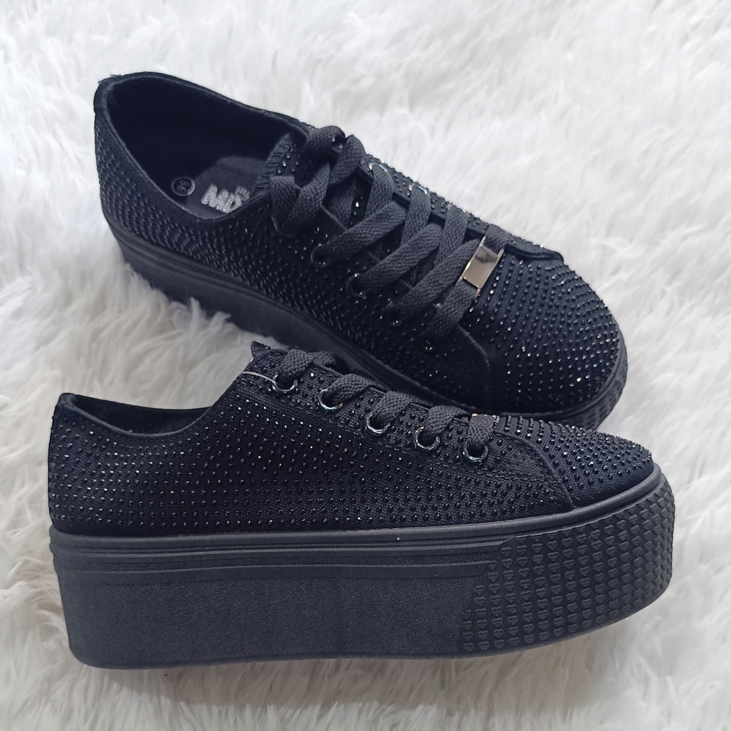 Zapas Modelo Nova Blak